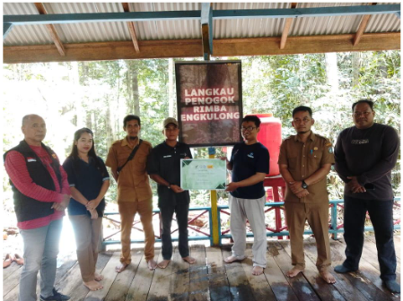 Rimba Engkulong: Evidence of 4F's Concern for the Forest Sustainability and the Life Around It